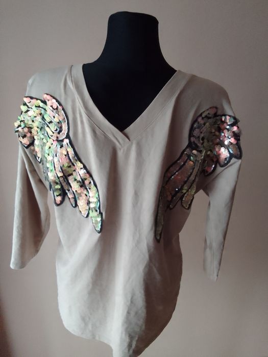 Bluzka damska ze skrzydłami