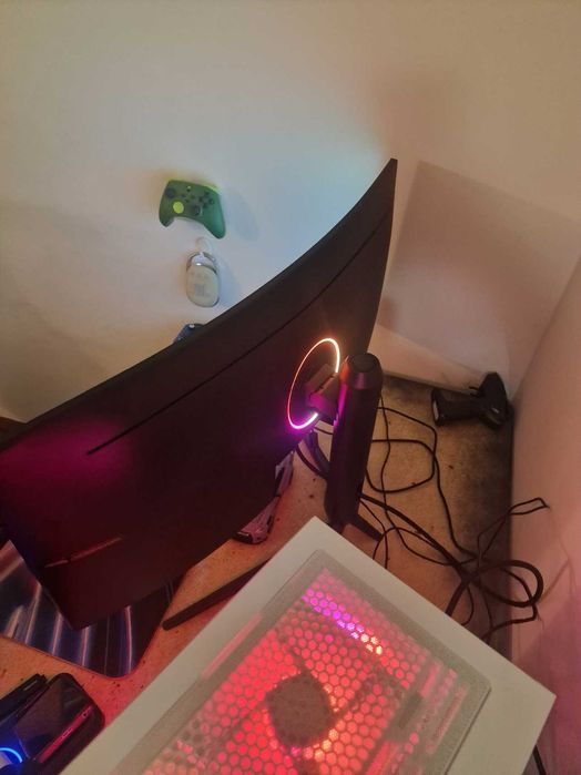 Torre Gaming completa / I9 12700k / RTX 5070 12GB / 32 GB ram + Extras