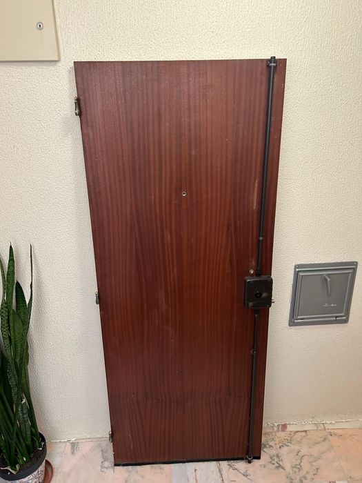 Porta com fechadura