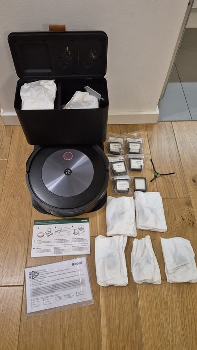 iRobot Roomba J7+