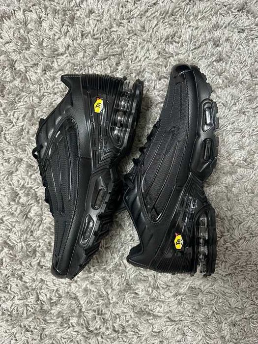 Buty sportowe Nike Air Max Plus 3 Black R.39