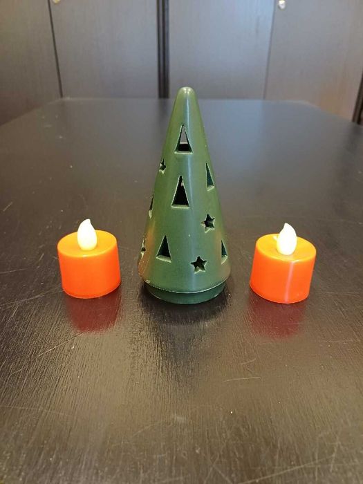 Świecznik choinka 12 cm + dwa wkłady na baterie