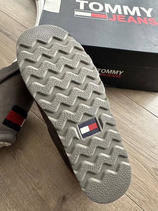 Tommy Hilfiger  ugg слипоны зимние.