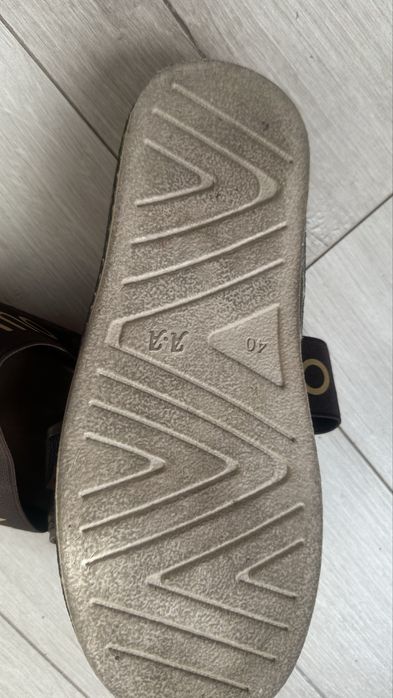 Шльопки шльопанці LV
