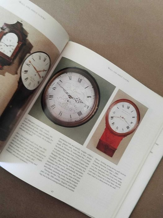 Livro Clocks Centuries of style como novo