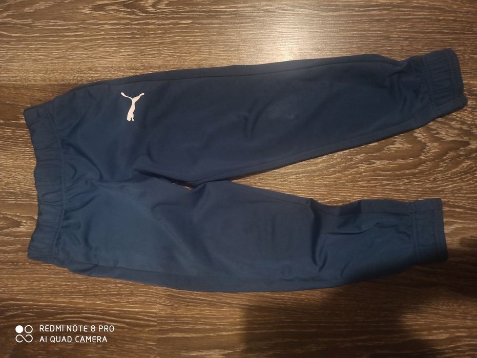 Гарні спортивні штани фірми Puma оригінальні,розмір 7-8 р, 128 см.