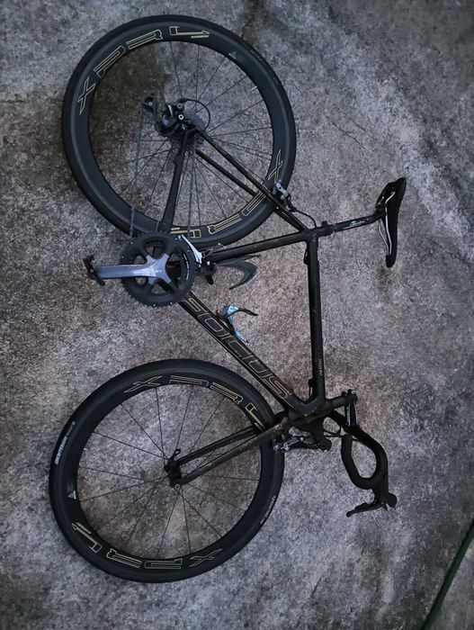 Bicicleta Focus Izalco Max 2016
