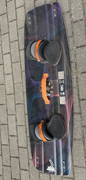 Nobile NHP 134 × 42 cm – deska kite | freeride / big air