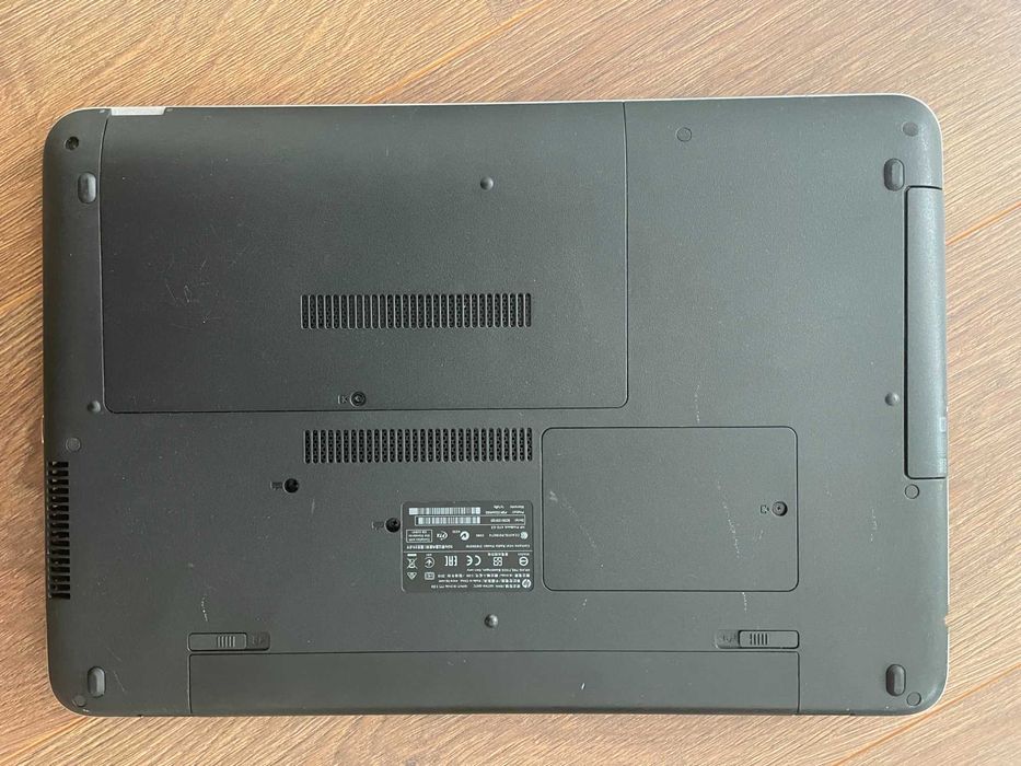 ноутбук HP ProBook 470 G3/17.3/Intel i3-6100U/DDR4 12Gb/