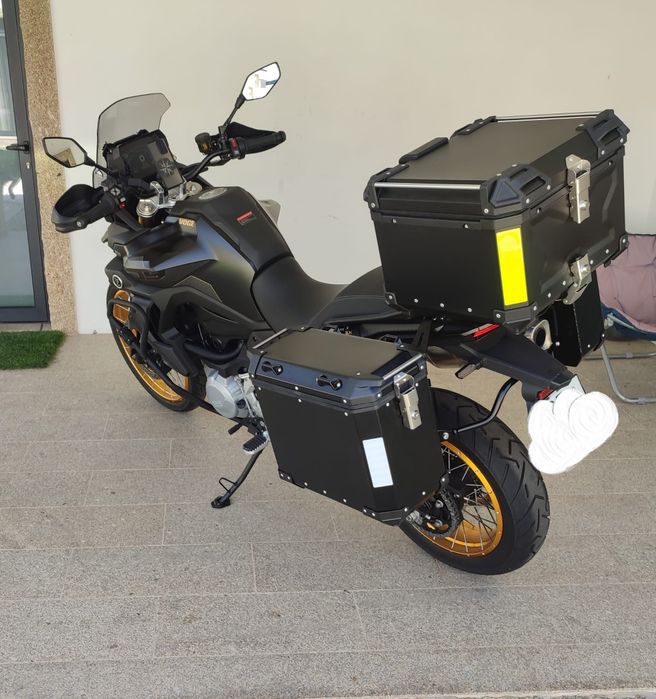 (NOVO) Malas Laterais + Top Case Alumínio/Pretas Voge 900 DSX