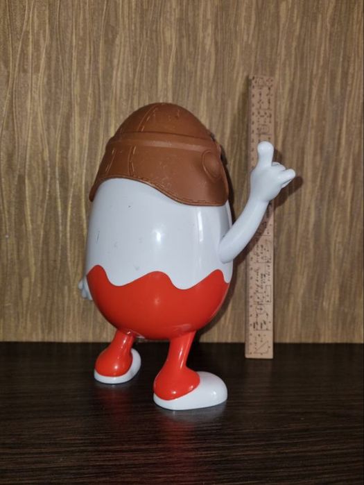 Іграшка Кіндер Сюрприз