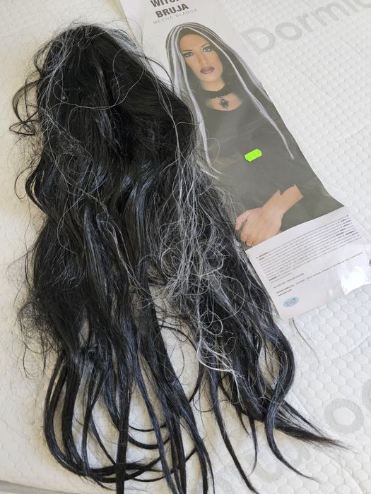 Peruca de bruxa preta