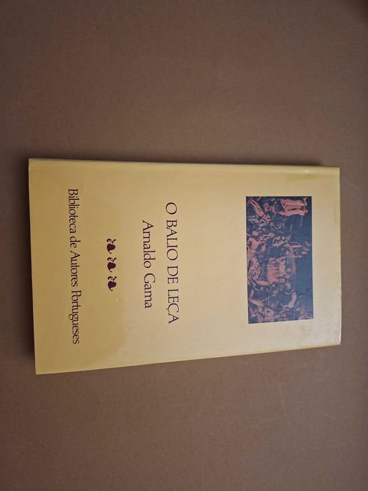 Autores diversos
