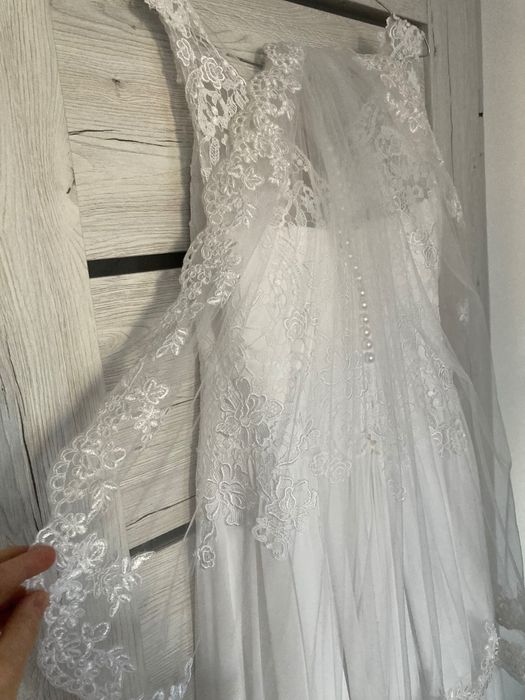 Piękna Sukienka ślubna