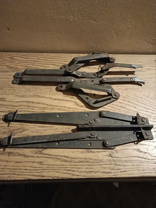 Podnośniki / stelaże / zawiasy raki do wersalki, 2 pary: 2 sztuki, uży