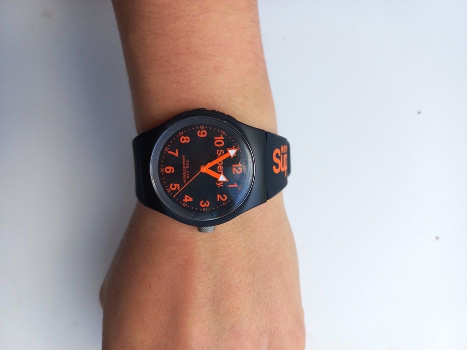 Годиник  із силіконовим ремінцем Superdry