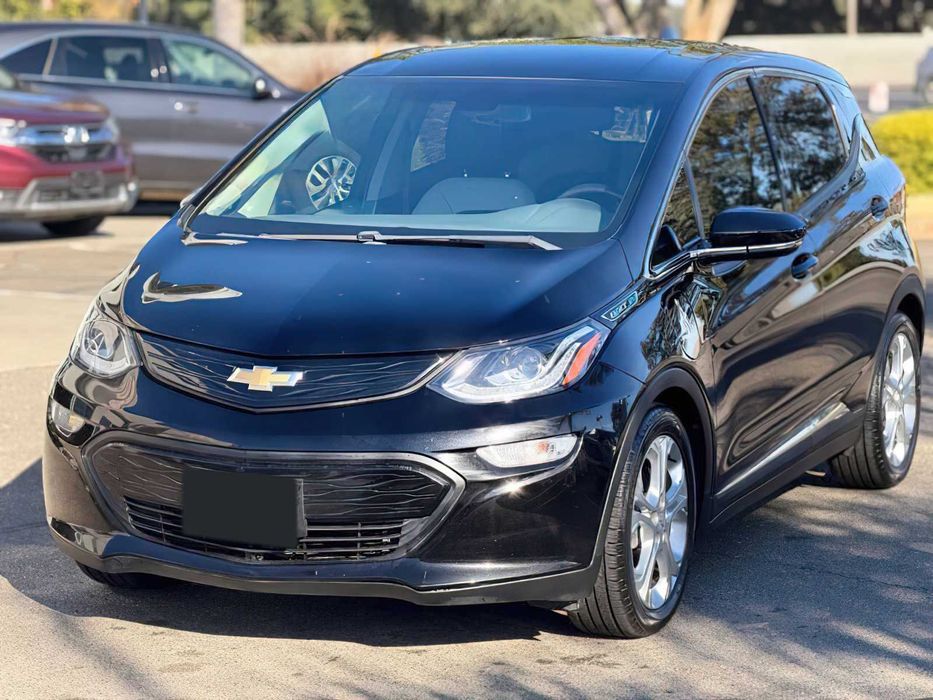 Chevrolet Bolt EV      2021