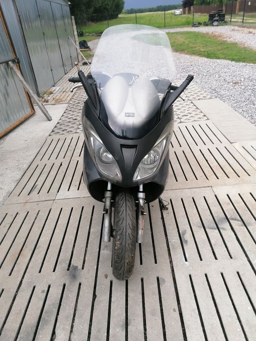 Aprilia Atlantic silnik, plastiki, lagi, licznik, lampy