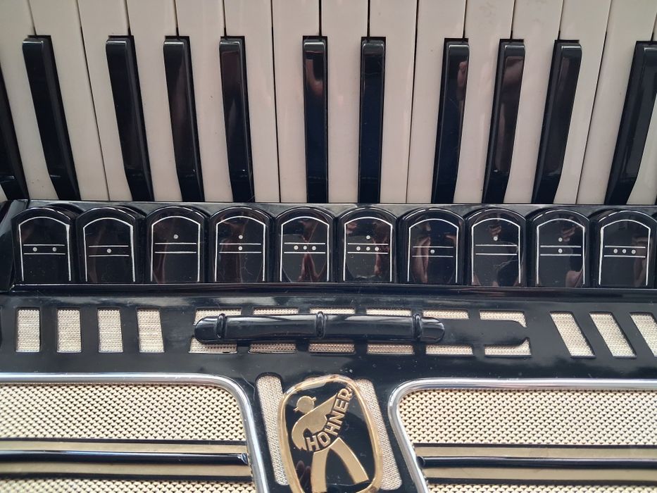 Acordeão Hohner Atlantic 4 Voz Musette