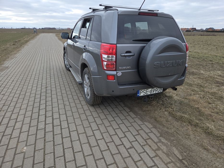 Suzuki Grand vitara2  2.0 benzyna