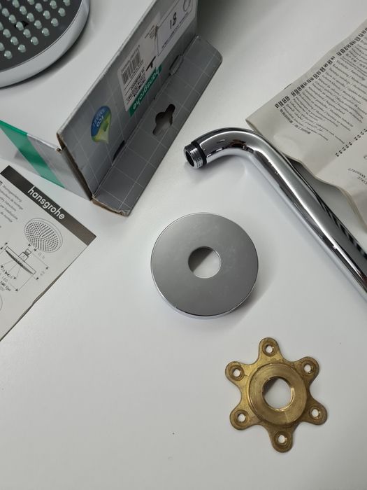 Deszczownica  Hansgrohe Croma 160 + ramie prysznicowe chrom