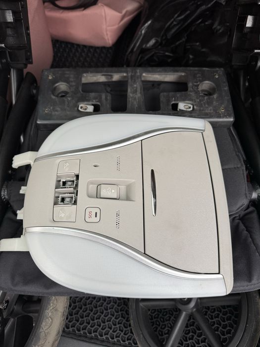 Плафон салона Infiniti QX60 + обшивка стійки переднього пасажира