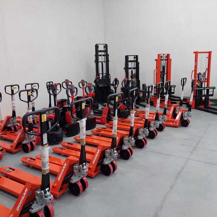 Wózek paletowy,1150mm 2500kg 1050zł NETTO