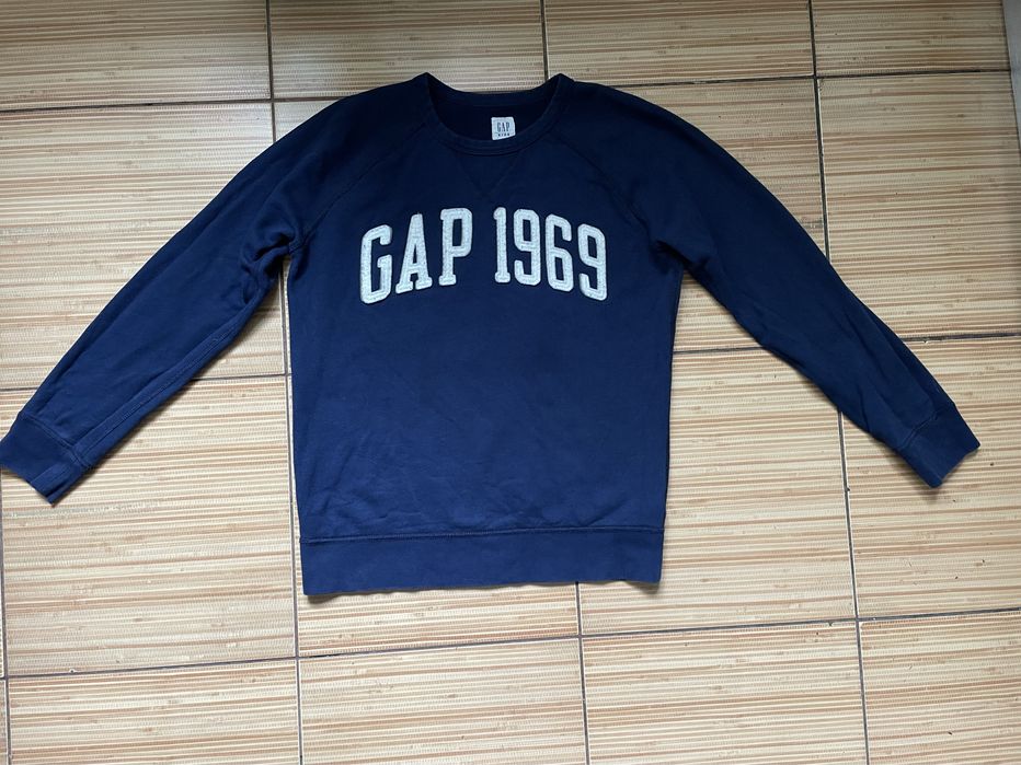 Толстовка реглан gap