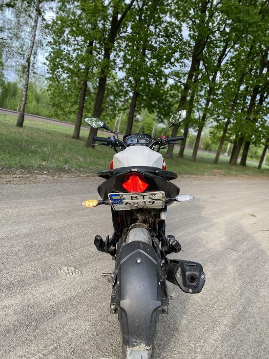 Мотоцикл Loncin cr1s 200