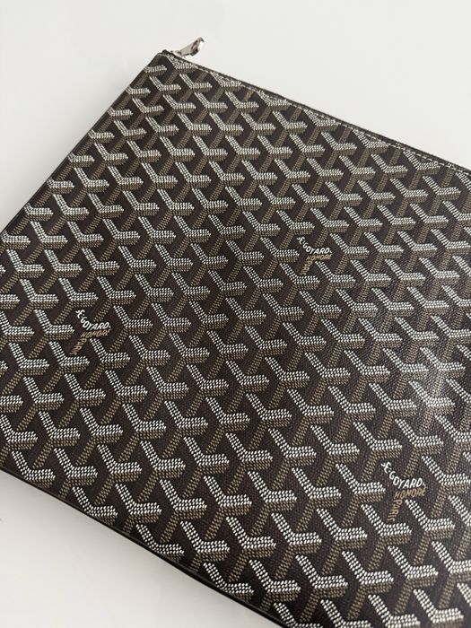 Saszetka GOYARD etui na laptopa