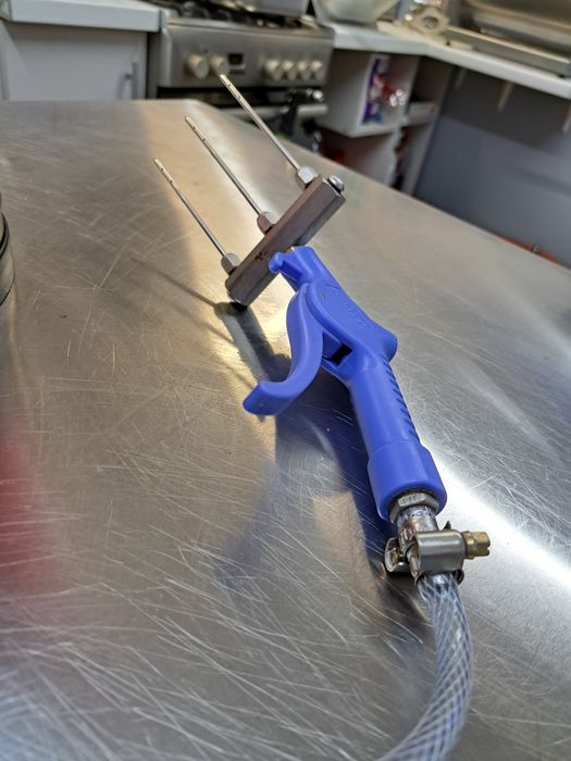 Nastrzykiwarka do mięsa wędlin 3l 3-igłowa