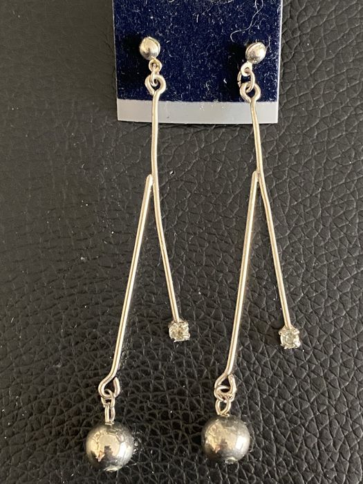 Srebrne długie kolczyki