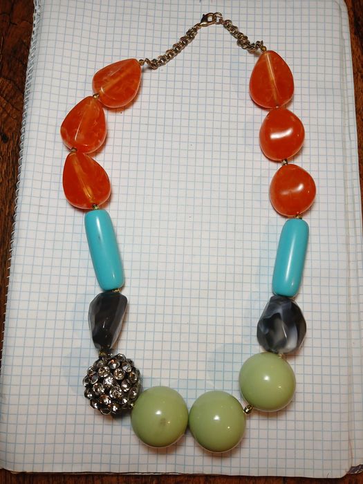 Подарочное Разноцветное ожерелье из бусин и страз различной формы