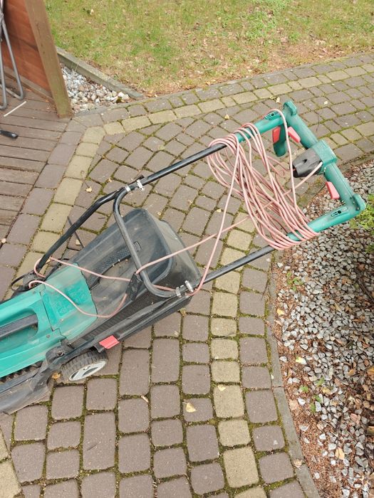 Kosiarka elektryczna Bosch rotak 370 er