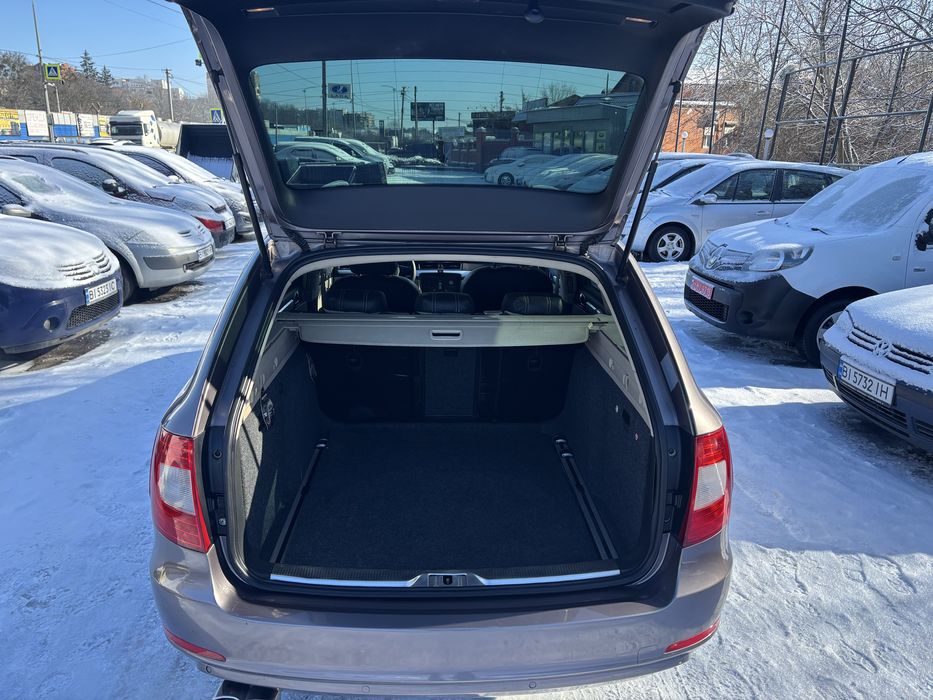 Продам Skoda Superb 1.6 диз