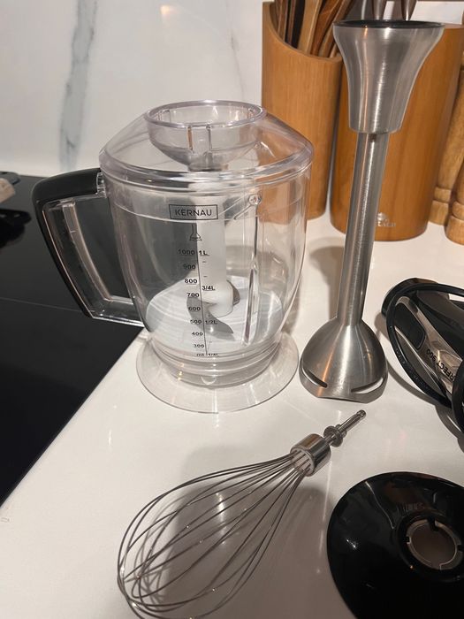 Blender z kielichem do szatkowania i kruszarką do lodu Kernau