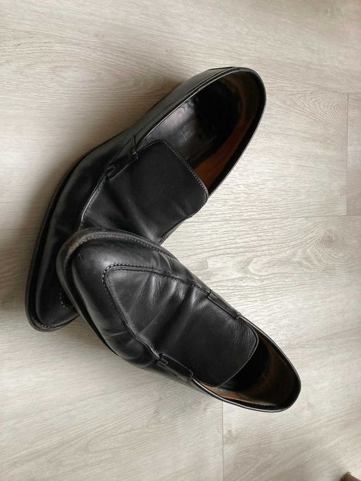 sapatos em pele pretos pollini - 42