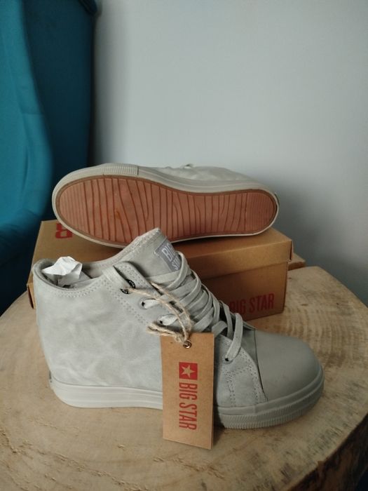 Buty na koturnie Big Star