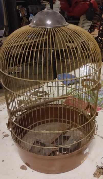 Gaiolas para pássaros e afins