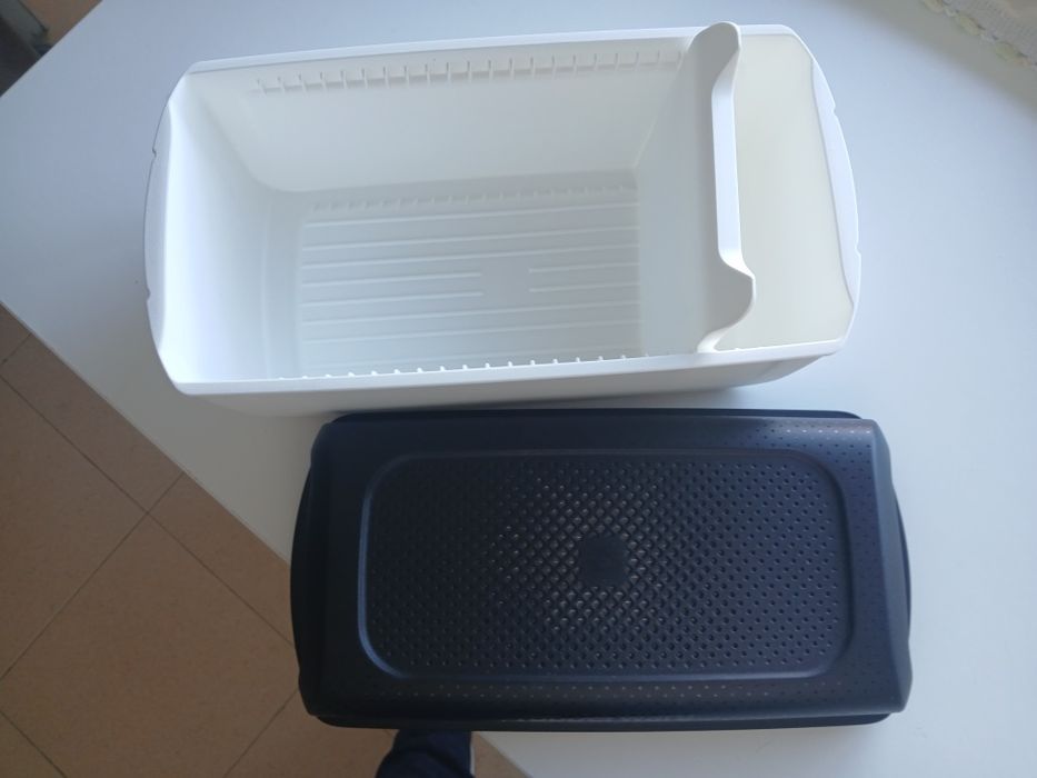 Caixa pão Tupperware