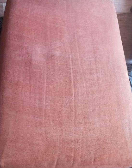 Sprzedam podnóżek pomarańczowy