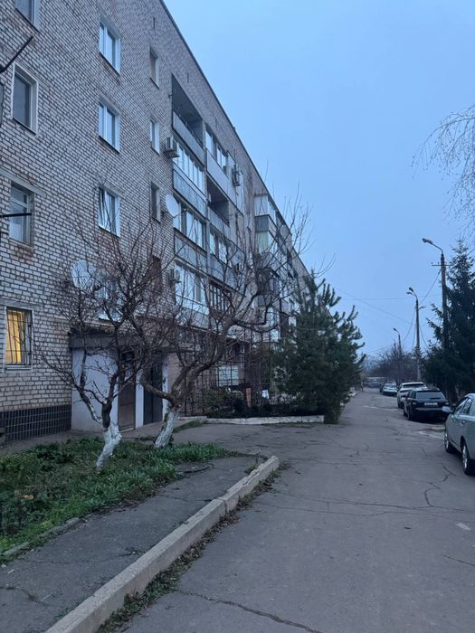 КРЕС, 2 кім. ЧЕШКА , 4йповерх, окремі кімнати, можна по ЄВідновлення