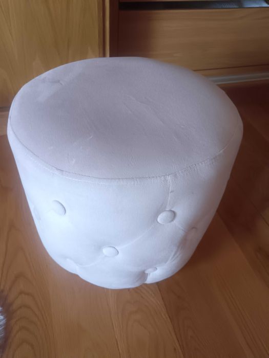 Tocador e puff de criança