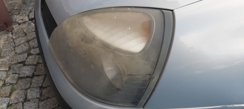 Regeneracja lamp samochodowych z plastiku plus poliwenglan na gorąco