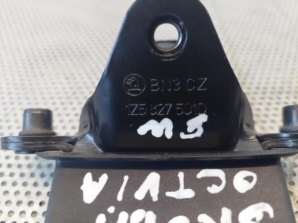 Fechadura / fecho da mala SKODA Octavia I Hatchback (1U2)