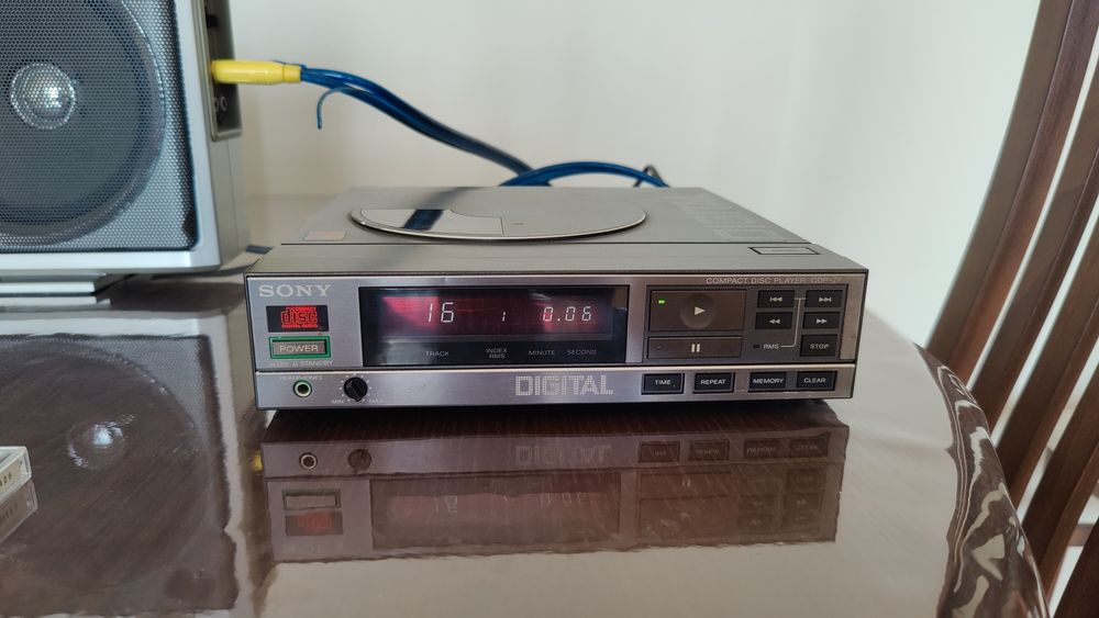 Програвач CD sony cdp-7f