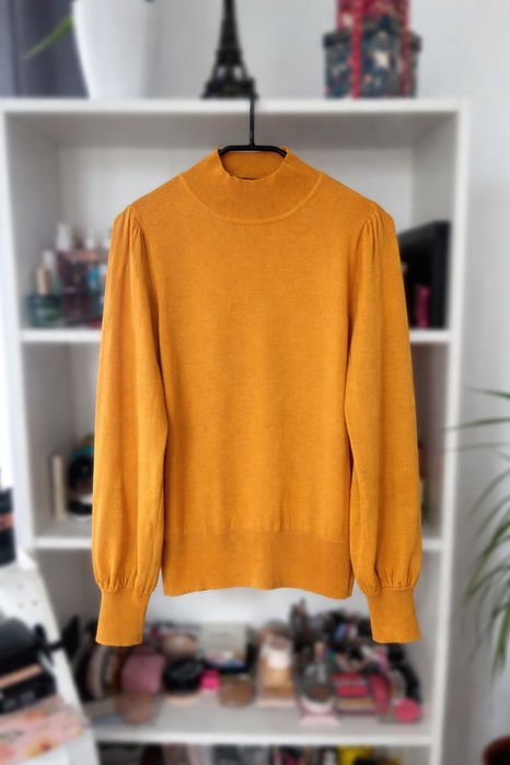 Sweter z dodatkiem welny
