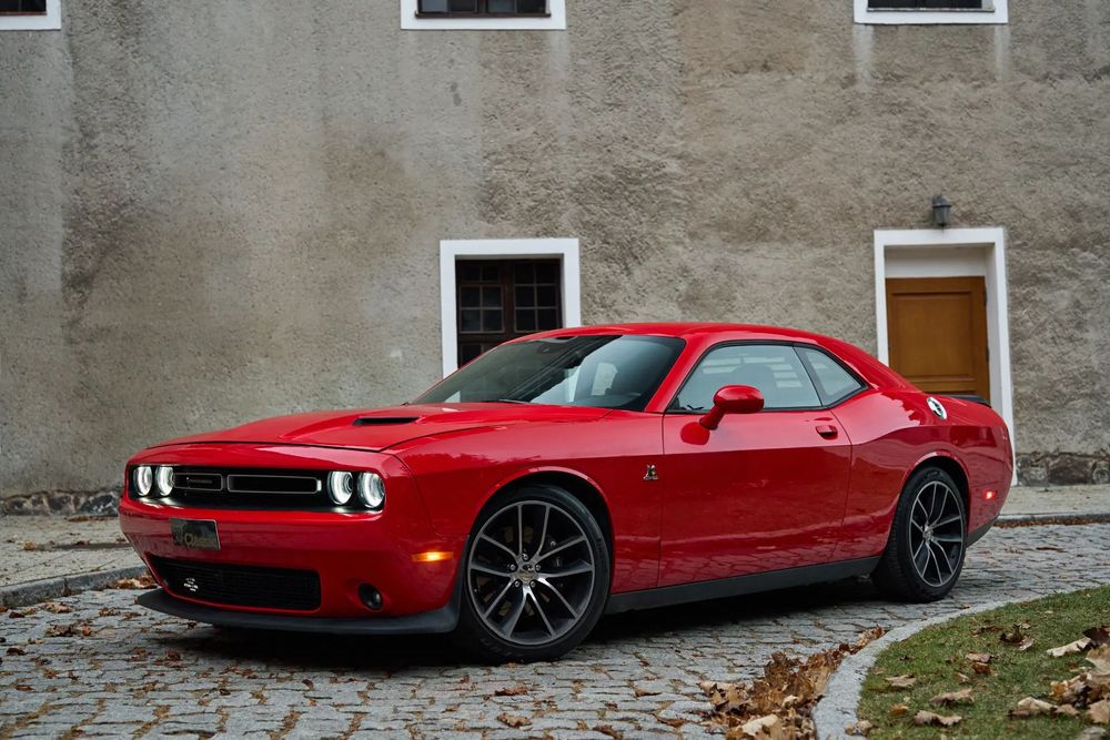 Dodge Challenger SRT Scat Pack