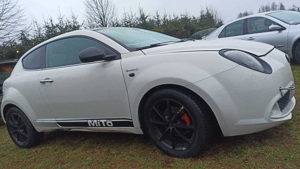 Alfa Romeo Mito Sportiva 1.4T MA części maska zderzak Alu17 fotele 251