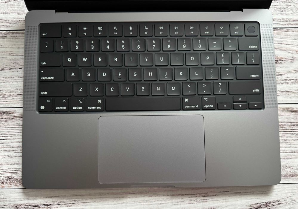 Apple MacBook Pro 14’ 2021 M1 Pro/16Gb/512Gb НОВИЙ